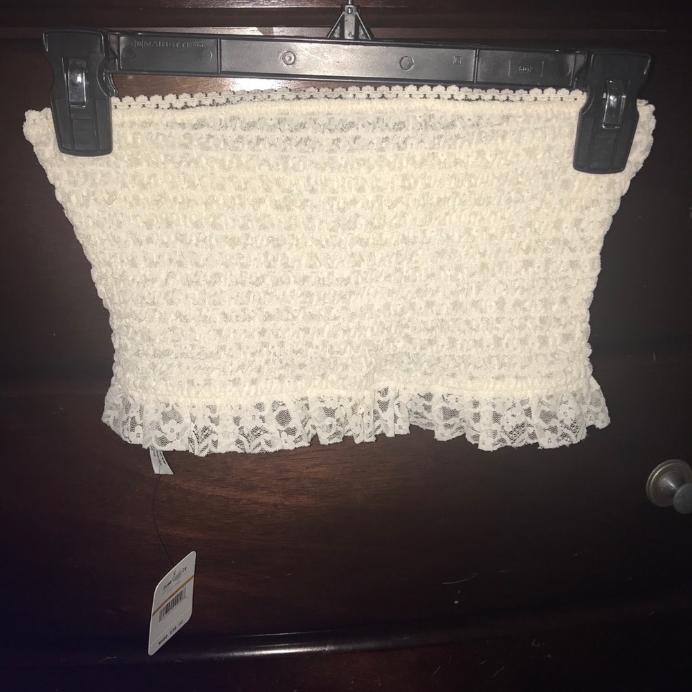 NWT Free People Ivory Callie Smocked Banteau  Top - Picture 2 of 7